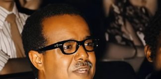 عبدالله باذيب نموذجاً.. حين كان السياسي يحمل مشروعاً والمبادئ تسبق المناصب