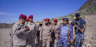 محافظ أبين يتفقد جبهات ثرة والحلحل ويؤكد استمرار الجاهزية لمواجهة التهديدات