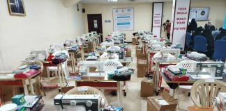 برنامج تمكين يدعم 30 امرأة في الشيخ عثمان بينهن 13 من طالبات محو الأمية