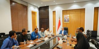 تعليق إضراب معلمي ساحل حضرموت واستئناف الدراسة الخميس وفق اتفاق مع السلطة المحلية