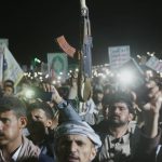 الهجوم الخاطف في سبعة أيام الذي غيّر مسار الحرب في اليمن.. كيف استولى الحوثيون على الساحل الغربي لليمن وطرقوا أبواب باب المندب؟!