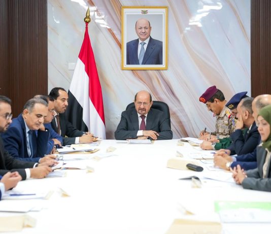 مجلس الوزراء يوسع إجراءات التعبئة العامة ويبحث تداعيات التصعيد والأوضاع الاقتصادية والخدمية