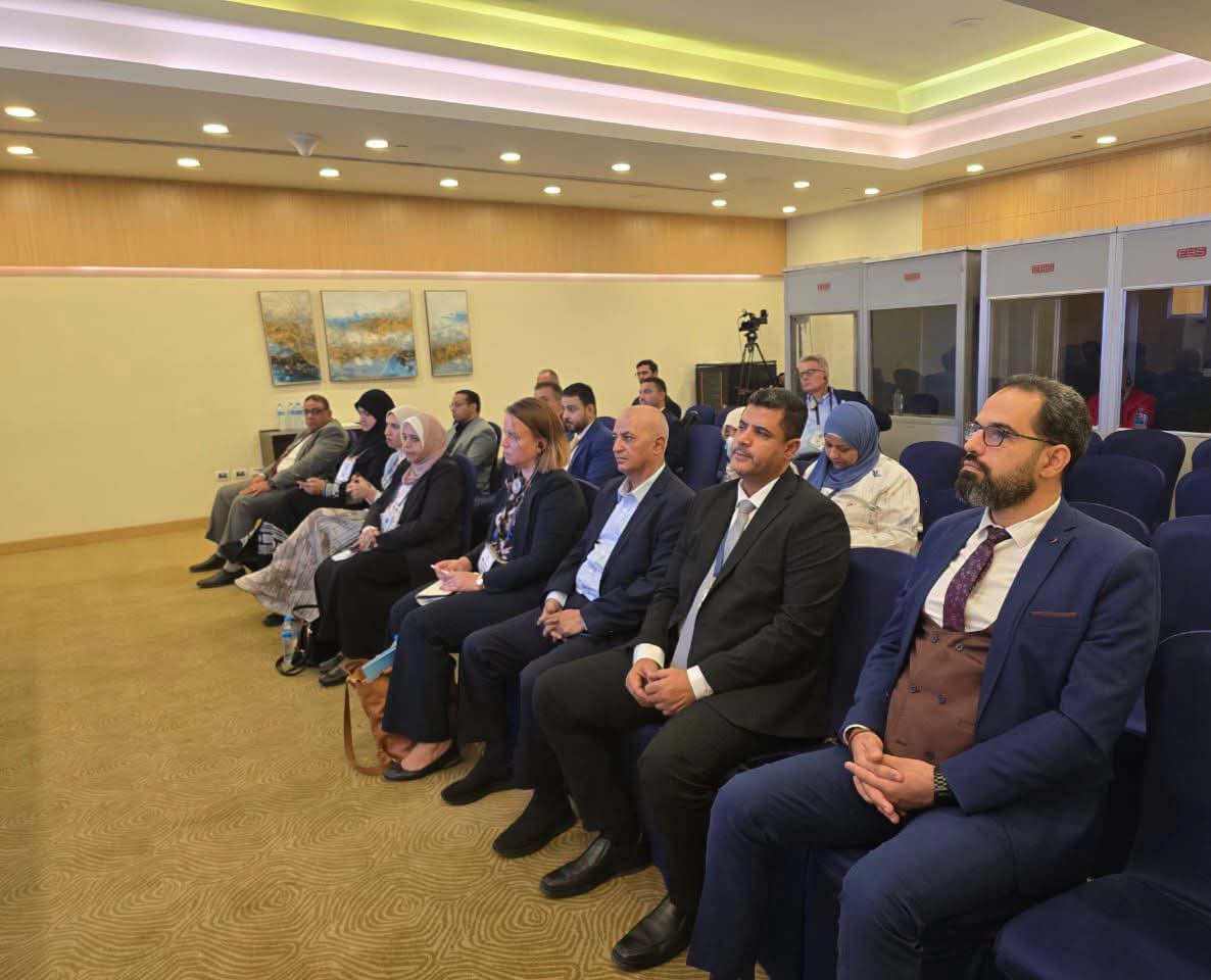 الشرجبي يبحث توظيف التقنيات الحديثة لتعزيز إدارة الموارد المائية في اليمن بأسبوع القاهرة للمياه