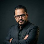 أين أولئك المنافقون الذين استنفروا العالم عندما كانت قوات الشرعية تتقدم نحو الحديدة؟