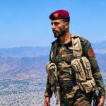 قائد جبهتي ضحيح كحلان والشقب يشيد بصمود الجيش والمقاومة في مواجهة هجمات الحوثيين