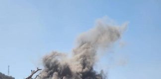 تعز.. غارتان على موقع للحوثيين في الزكيرة بعد ساعات من انسحاب أطقمهم ومعداتهم
