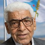رئيس اللجنة المركزية للاشتراكي ينعى المناضل محمد حمود الحكيمي ويشيد بمسيرته الوطنية ونزاهته