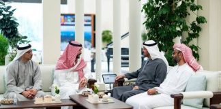 تنسيق سعودي إماراتي في أبوظبي.. قرقاش يؤكد وحدة المصير و«الغارديان» تتحدث عن تعاون في اليمن
