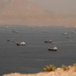 إيران: انفجار واحتراق ناقلة نفط بمضيق هرمز إثر اصطدامها بلغم بحري